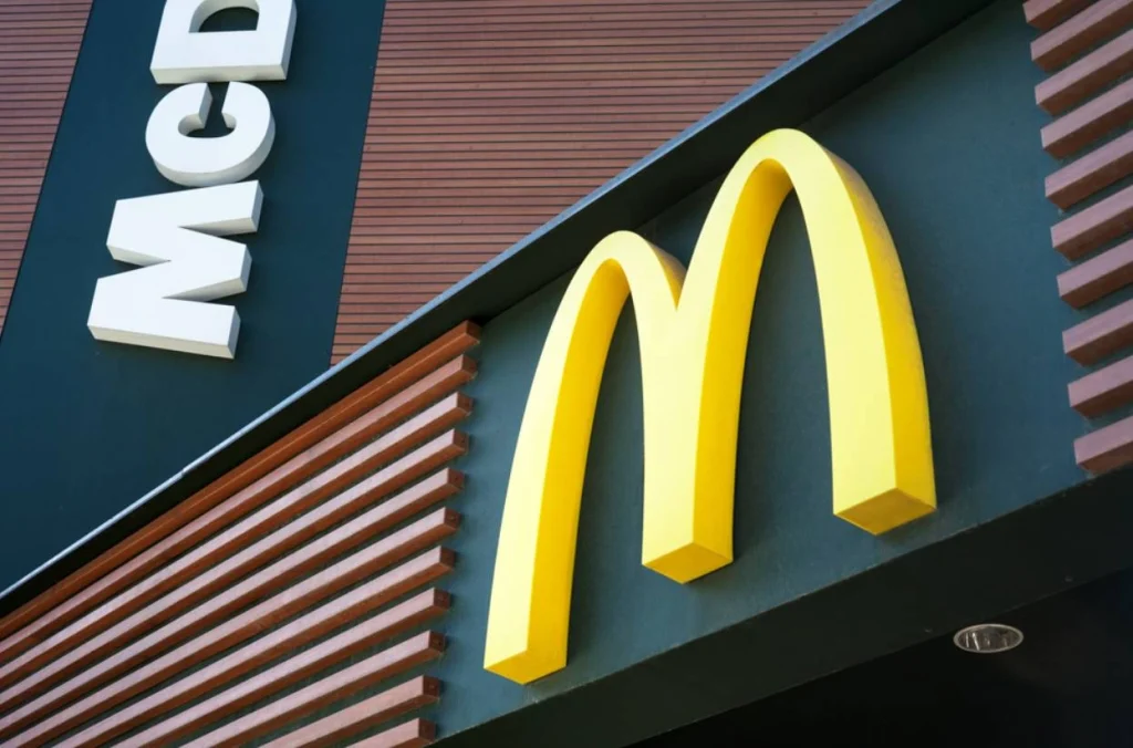 1️⃣ McDonald's Golden Arches Logo
